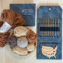 "America" Crochet Hook Set with Carrying Case - Driftwood 7" | 10 Crochet Hooks Size US E - M "America" Crochet Hook Set with Carrying Case - Driftwood 7" | 10 Crochet Hooks Size US E - M