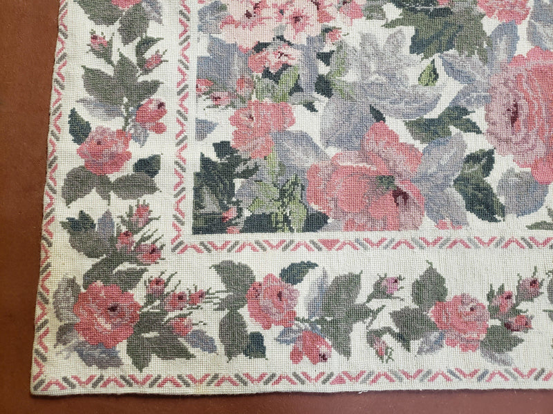 5x8 Needlepoint Rug 5' 4" x 8' 3" Wool Flat Weave Floral New Unused Carpet English Design Ivory Large Pink Flowers Green Leaves Hand-Knotted