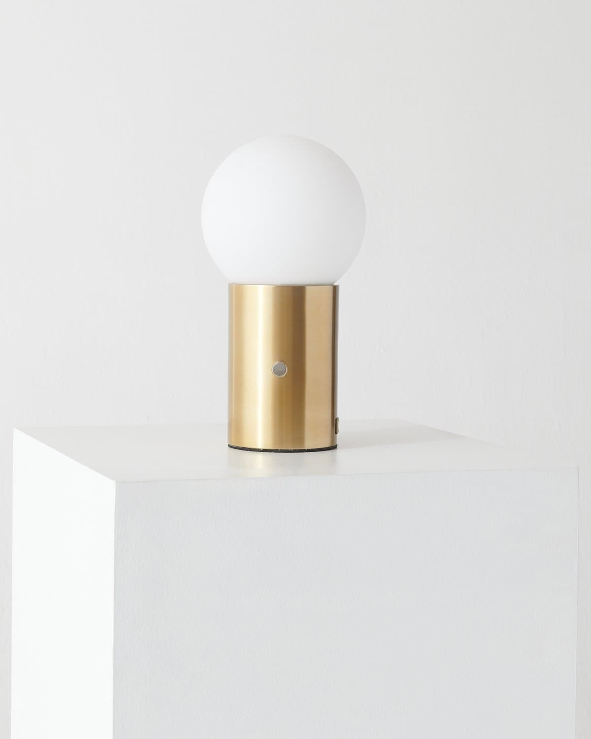 Kai Table Lamp, photo 2 of 7