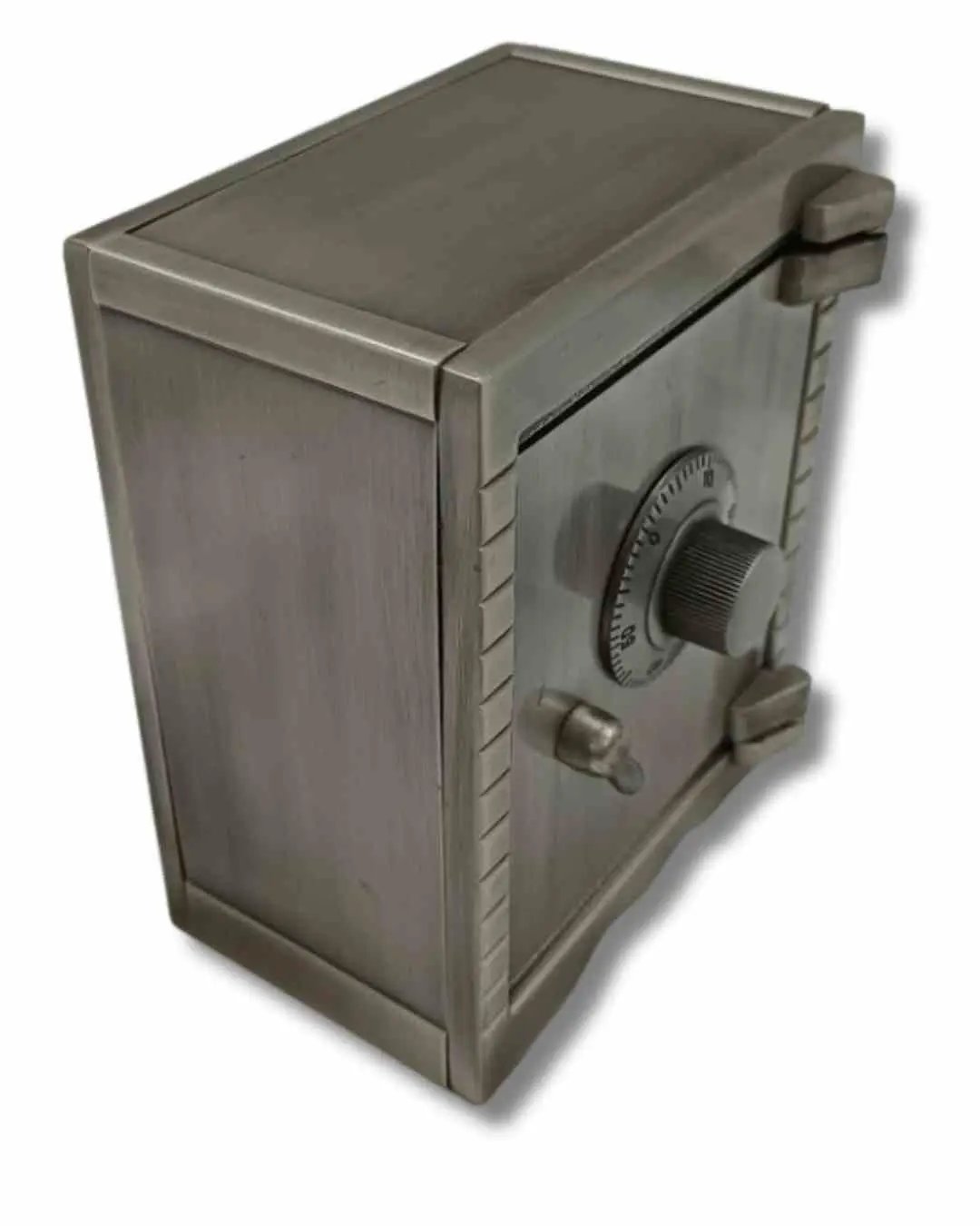 Vault Shaped Bank, photo 4 of 9