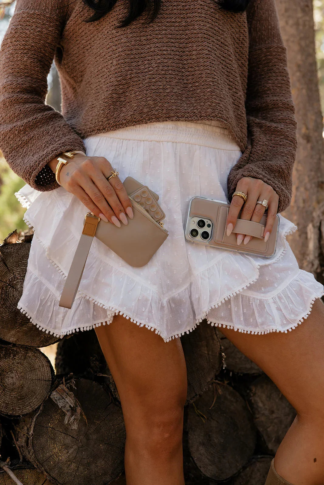 Almond Cream Magnetic Wallet, photo 9 of 13