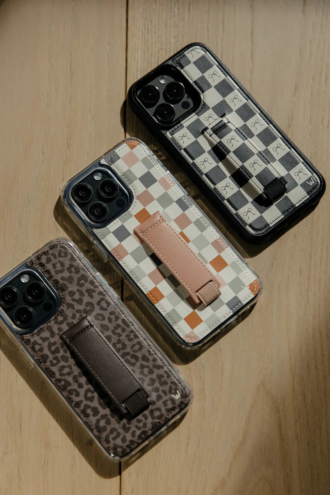 Bow Noir Walli-Lite Case, photo 10 of 13