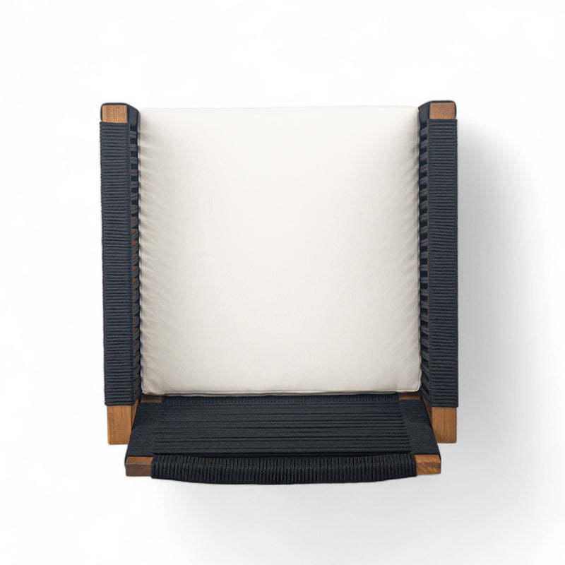 Outdoor Dining Chairs Set of 2, Acacia Wood Patio Armchair with Rope Design Back and Arms and Washable Cushion,for Backyard, Poolside, Garden,Black