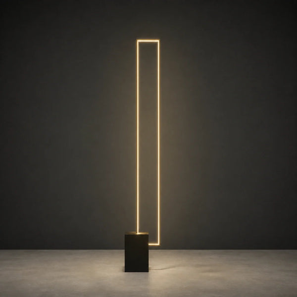 Linea Floor Lamp