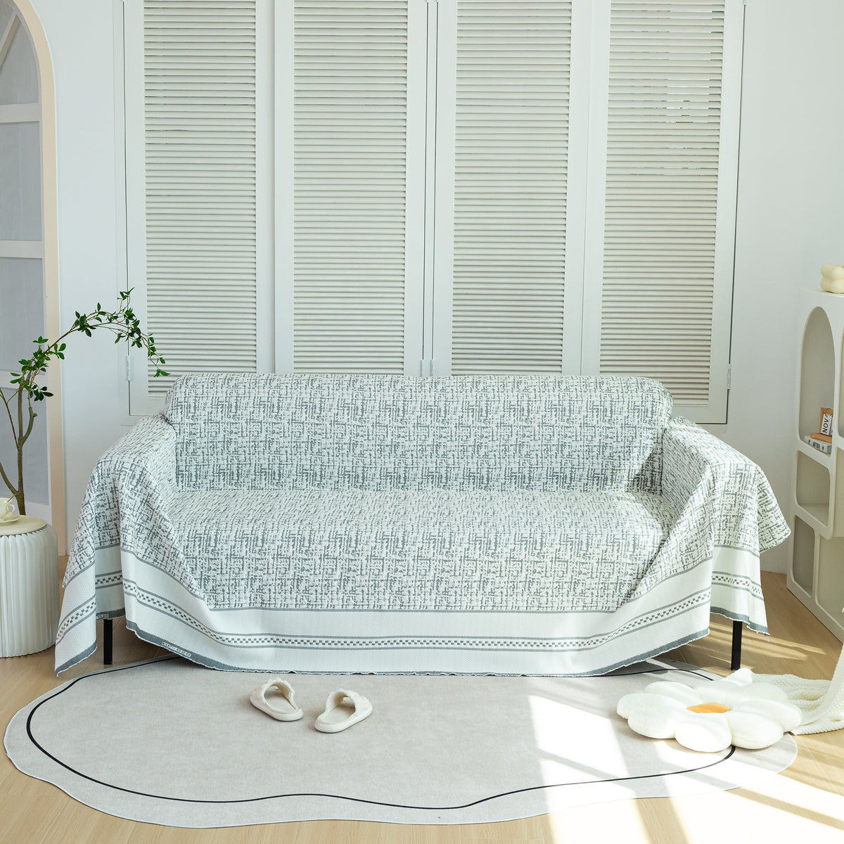 Cooling Throws for Sofas and Chairs, Scratch Resistant Couch Protector Blanket, photo 34 of 43