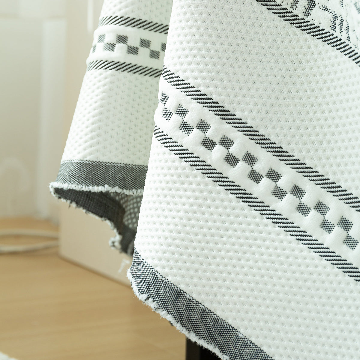 Cooling Throws for Sofas and Chairs, Scratch Resistant Couch Protector Blanket, photo 39 of 43
