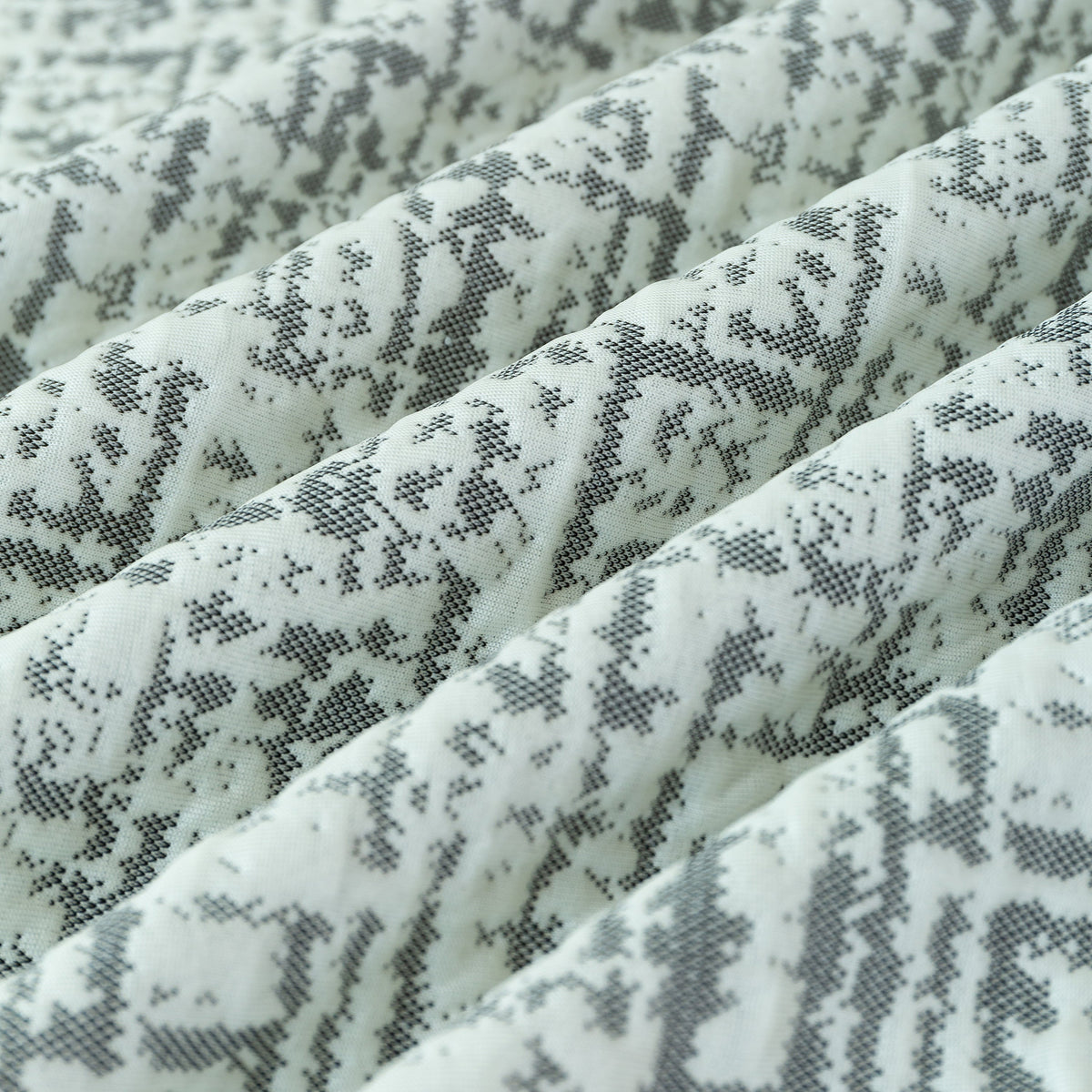 Cooling Throws for Sofas and Chairs, Scratch Resistant Couch Protector Blanket, photo 37 of 43