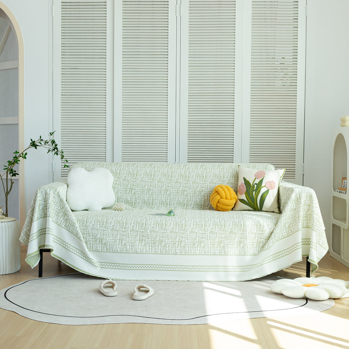 Cooling Throws for Sofas and Chairs, Scratch Resistant Couch Protector Blanket, photo 2 of 43