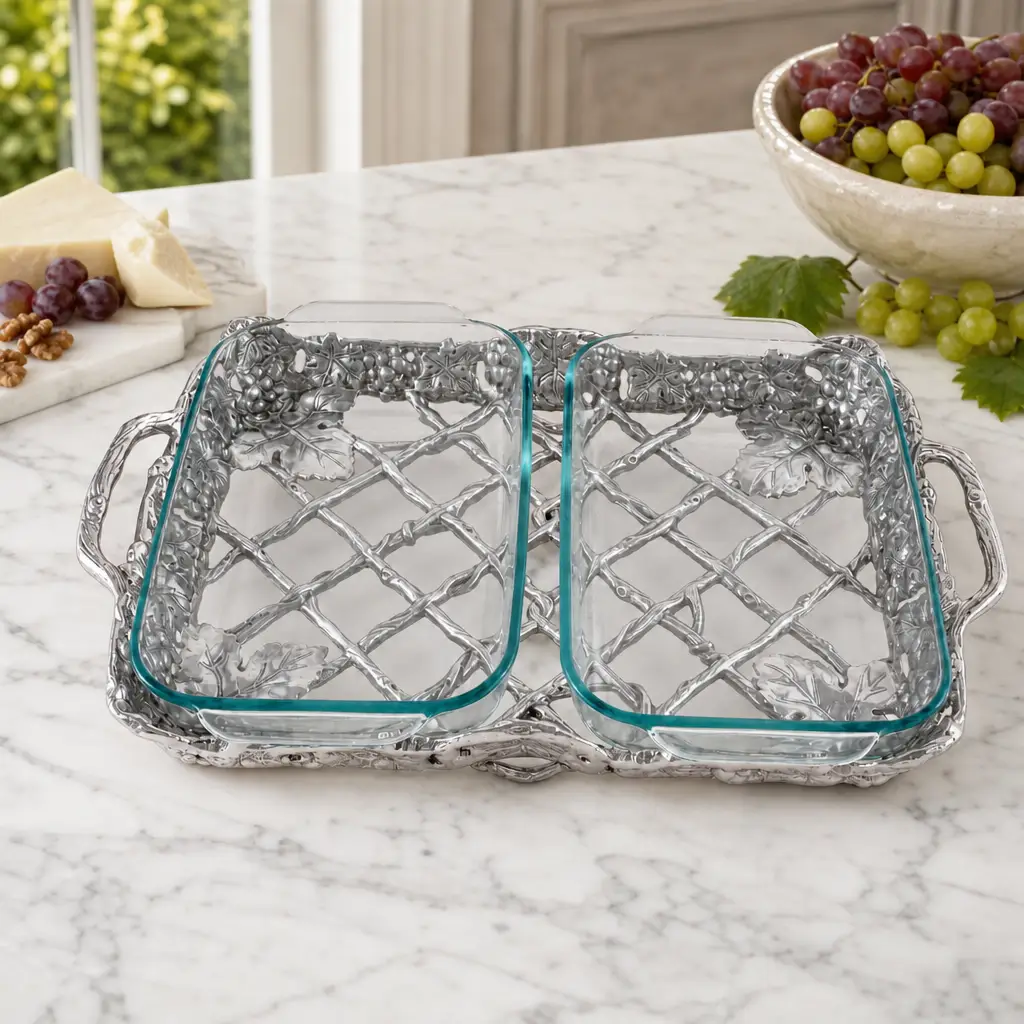 Grape Pyrex Holder 2qt, photo 7 of 11