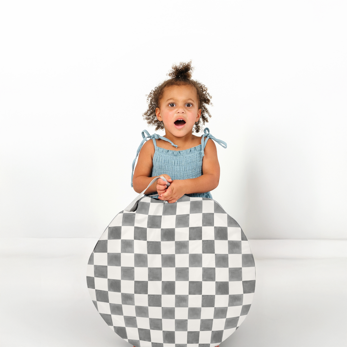 Checker Pepper Play Tent, photo 4 of 5