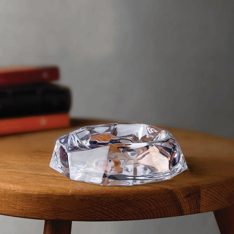 Fumo Ashtray Ice, photo 2 of 3