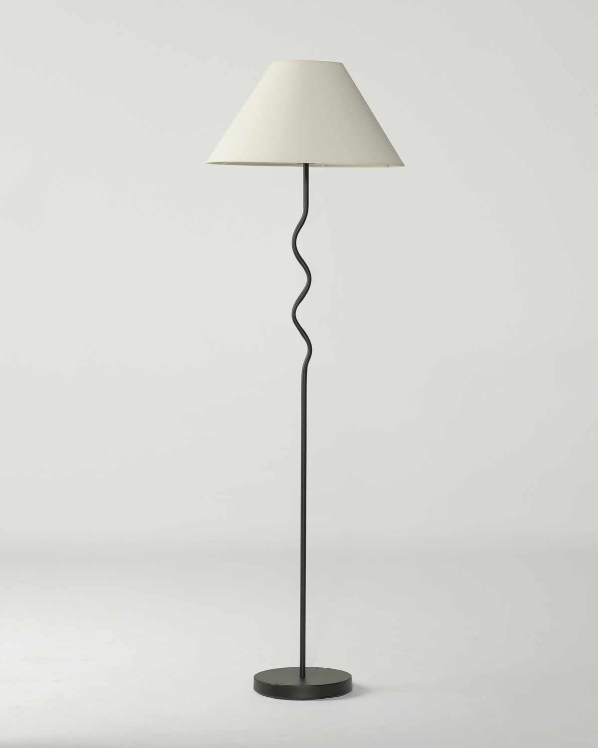 Squiggle Floor Lamp, photo 6 of 9