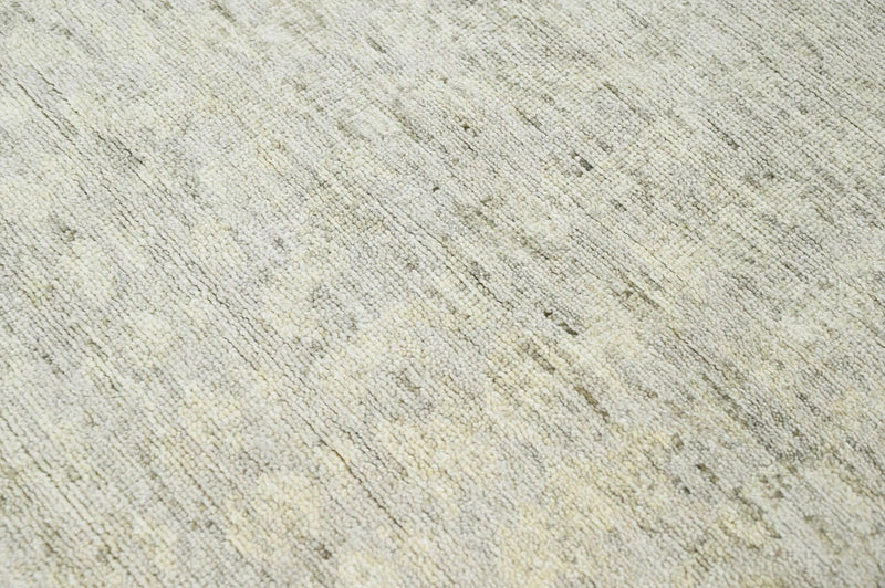 5x7 Gray, Beige Hand Knotted Abstract Tibetan 100% Wool Modern & Contemporary Oriental Area Rug