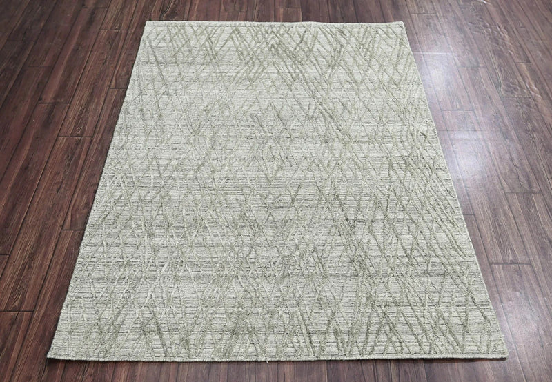4x6 Gray, Beige Hand Made Loop n Cut Pile 100% Wool Modern & Contemporary Oriental Area Rug