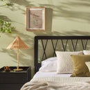Cama X Spindle Mid-Century Modern Solid Wood Bed
