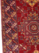 Dezgiri Anatolian Tribal Wool Rug – 5’x8’– Hand-Knotted Red Medallion Rug with Geometric Motifs
