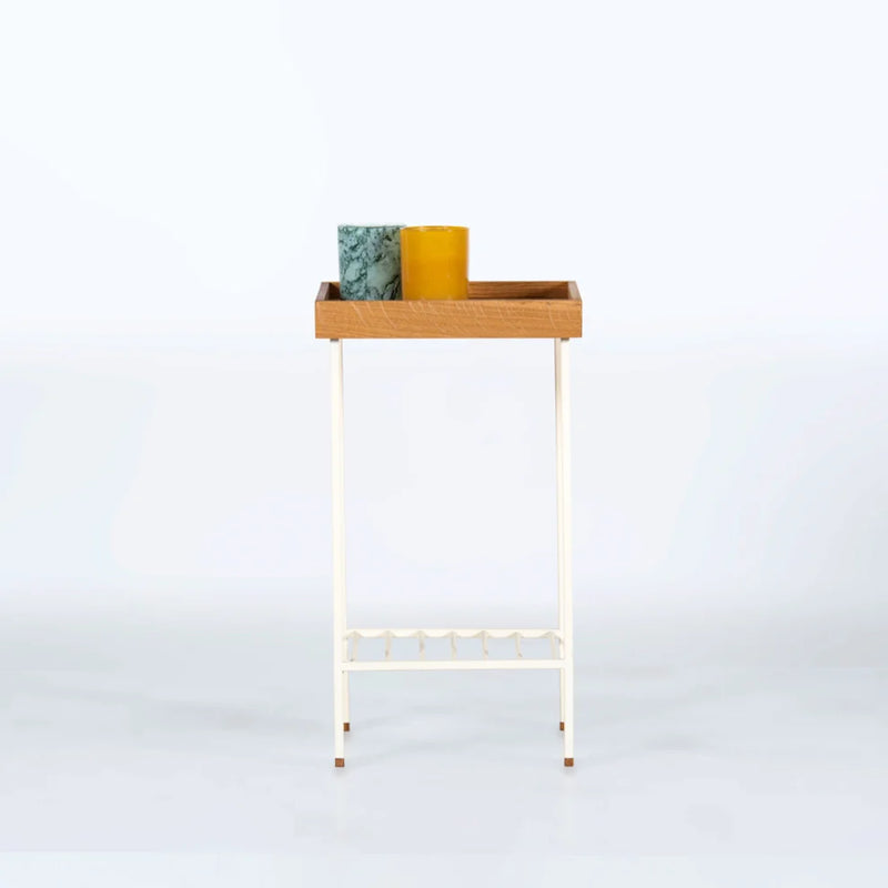 Edge Medium Table