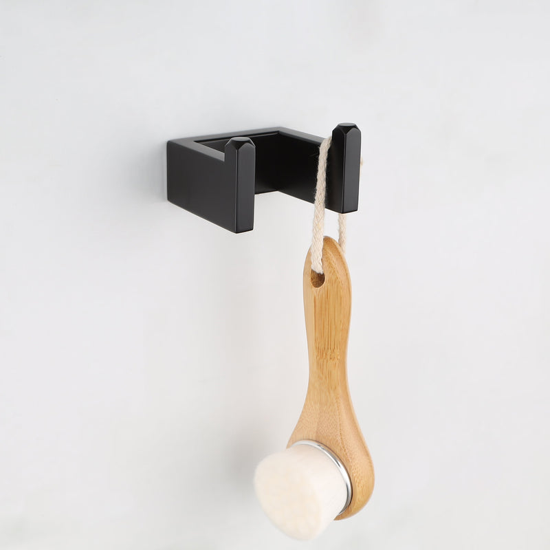 4- Piece Bathroom Hardware Set