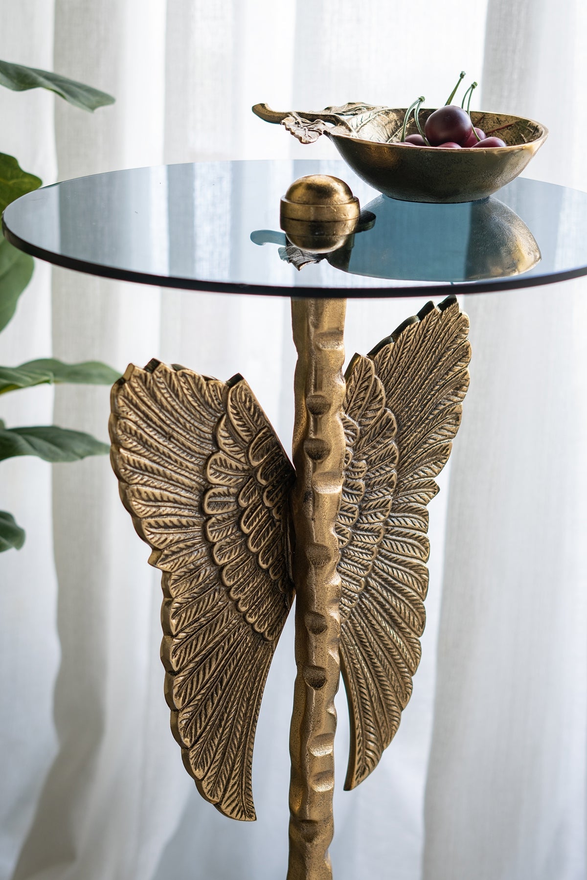 15.5x15.5x24" Round Top Accent Table With Angel Wings, photo 8 of 9