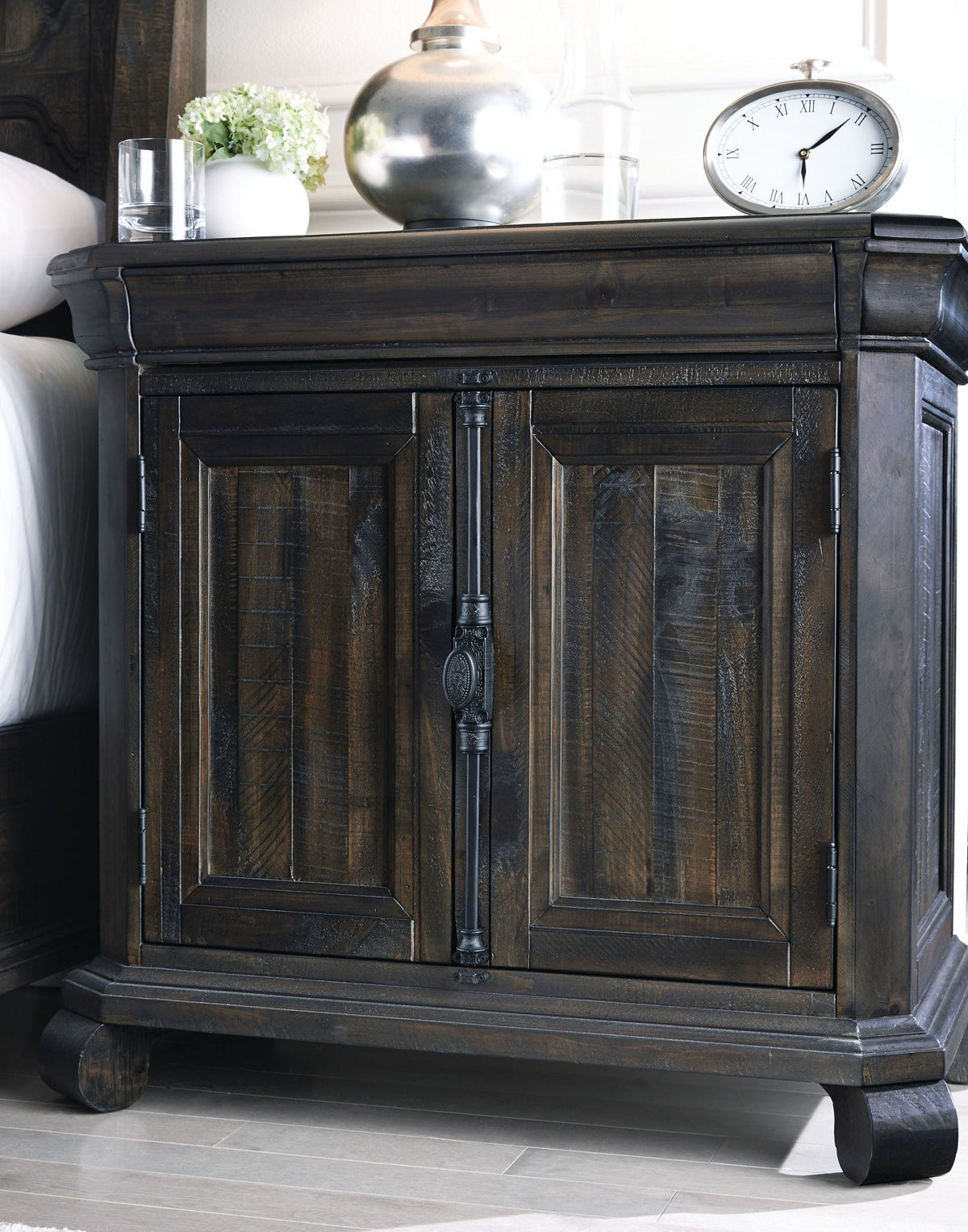 Bellamy - Bachelor Chest - Peppercorn, photo 2 of 7