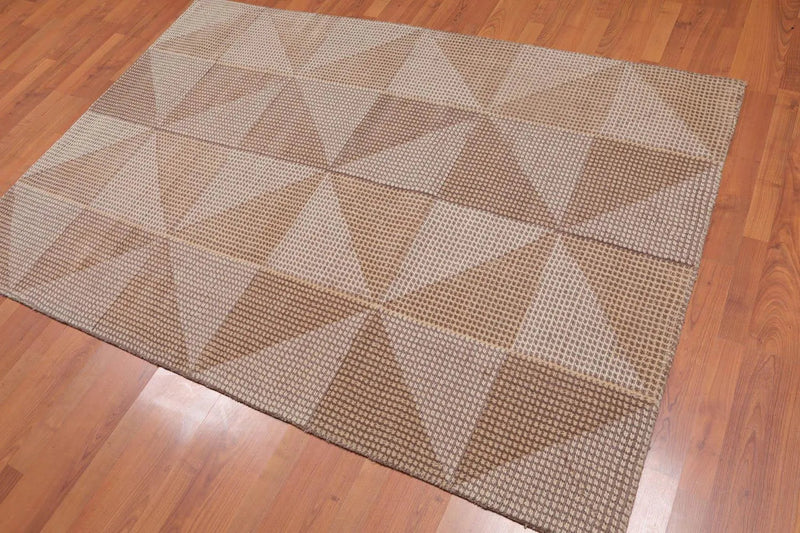 4'7x6'8 Hand Tufted Wool Loop N Cut PileGeometric Pattern Oriental Area Rug Beige, Brown Color