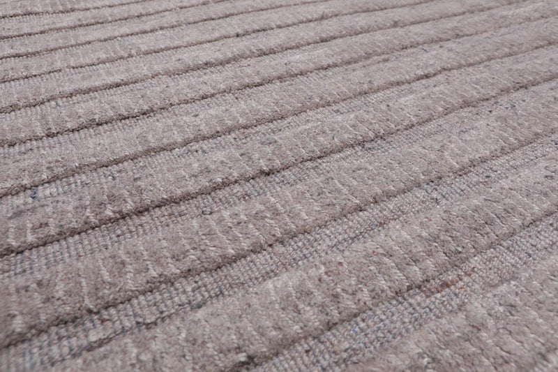 4'9" x 6’7" Handmade High Low Loop & Cut Pile 100% Wool Area rug Oatmeal