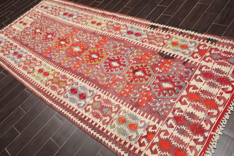 4'9" x 10'9" Vintage Hand-Woven Southwestern Kilim Wool Area Rug Rust