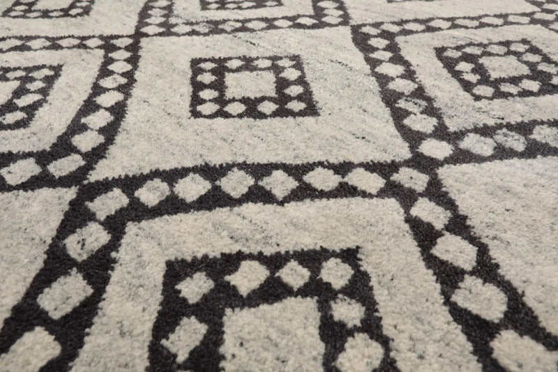 8'4'' x 10'3'' Hand Knotted Tibetan Wool Modern Diamond Oriental Area Rug Gray