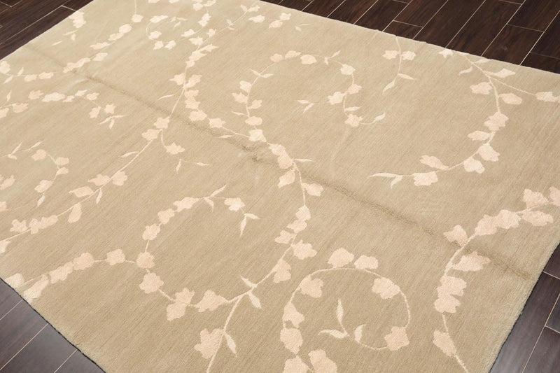 5'7"x8'6" Auth. Hand Knotted Tibetan Wool Silk Dove Cottonwood Area Rug