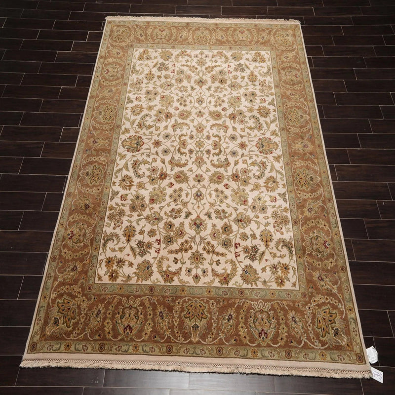 8'1'' x 9'11'' Hand Knotted 100% Wool Agra 200 KPSI Oriental Area Rug Beige