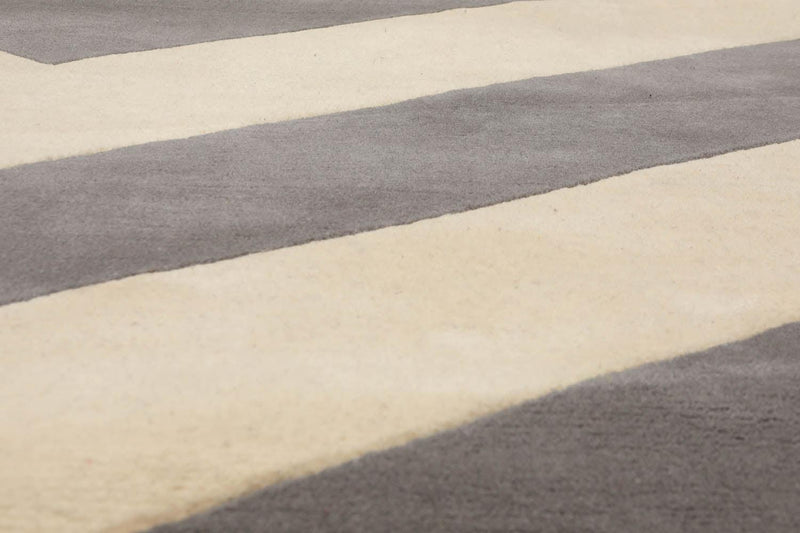 5'4"x7'6" Handmade Graphic Wool Traditional Oriental Area Rug Contemporary Ivory