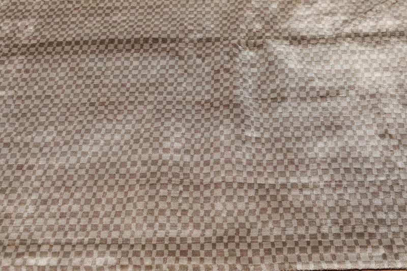 5'3" x 7'7" Handmade Graphic 100% Bamboo silk Flatweave Area Rug Gray