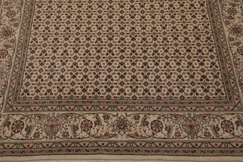 5'10" x 8'9" Hand Knotted Wool & Silk Traditional Oriental Area Rug Cream, Gray
