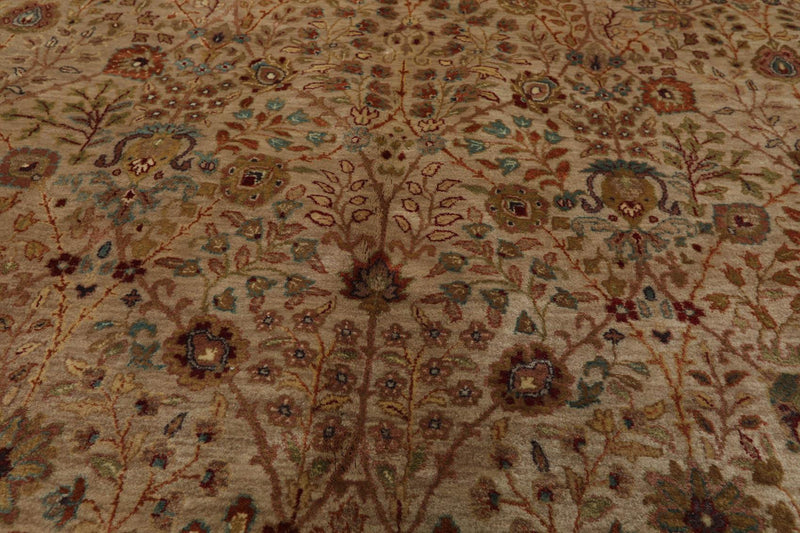 7'8" x 9'10" Hand Knotted Wool 250 KPSI Agra Muted Earth Tones Area Rug Beige