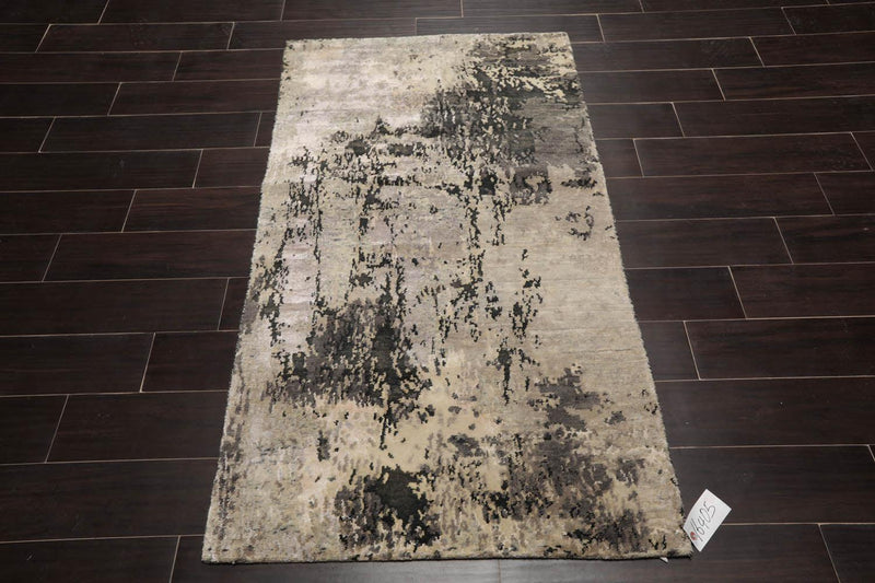2'11" x 5’2" Hand Knotted Wool & Silk Designer Abstract Tibetan Area rug Gray