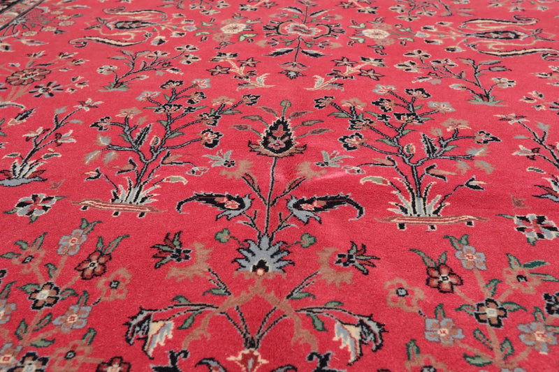 6' x 8'11'' Hand Knotted Wool PakPersian 16/18 Isphahan 300 KPSI Area Rug Pink
