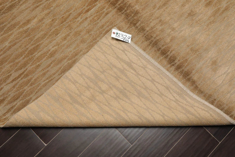 6x9 Tone on Tone Hand Knotted Tibetan Wool & Silk Tufenkian Modern & Contemporary Oriental Area Rug