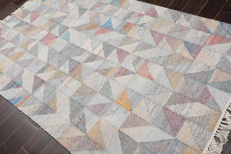 5' x 8' Indoor OutdoorHand Woven 100% Recycled PET Yarn Modern Kilim Area Rug