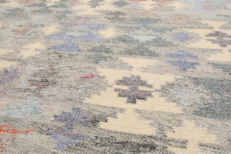 5' x 8'  Indoor OutdoorHand Woven 100% Recycled PET Yarn Modern Kilim Area Rug Gray