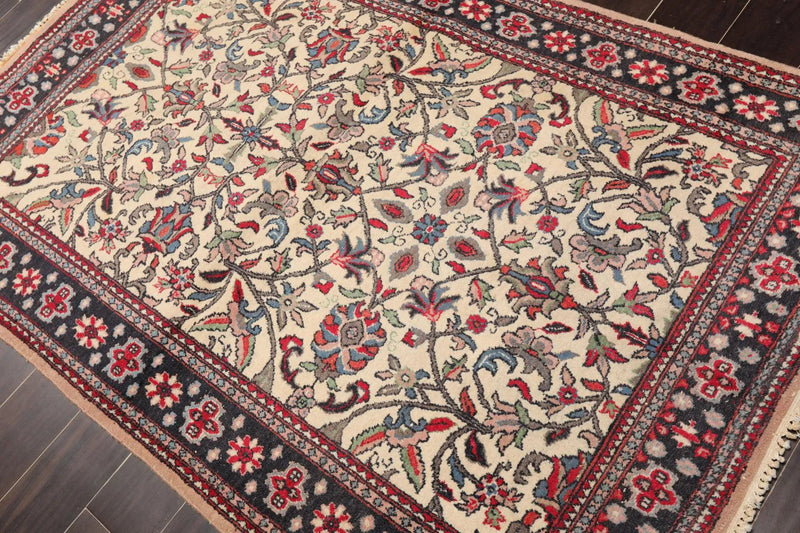 4' x 6'3'' Hand Knotted 100% Wool Vintage Saroukk Traditional Area Rug Beige