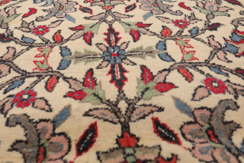 4' x 6'3'' Hand Knotted 100% Wool Vintage Saroukk Traditional Area Rug Beige