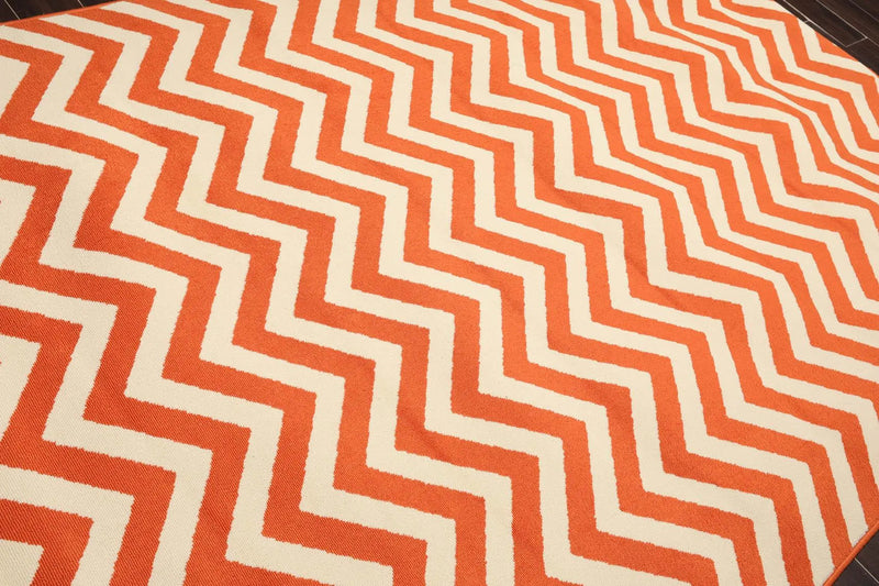 7' x 10' Chevron Machine Made Indoor Outdoor Modern Area Rug Orange