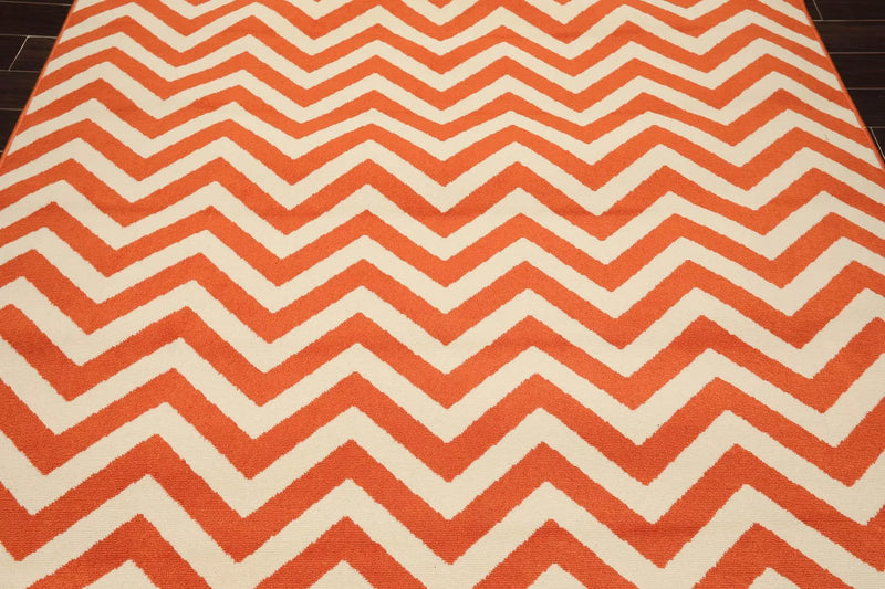7' x 10' Chevron Machine Made Indoor Outdoor Modern Area Rug Orange