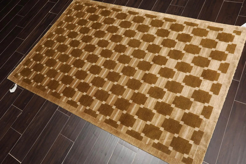 3'11'' x 5'11'' Hand Knotted Tibetan Wool & Silk Basket Weave Area Rug Brown