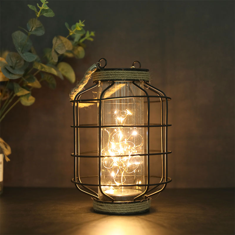 9.4" Tall Battery powered table lamp, photo 3 of 8