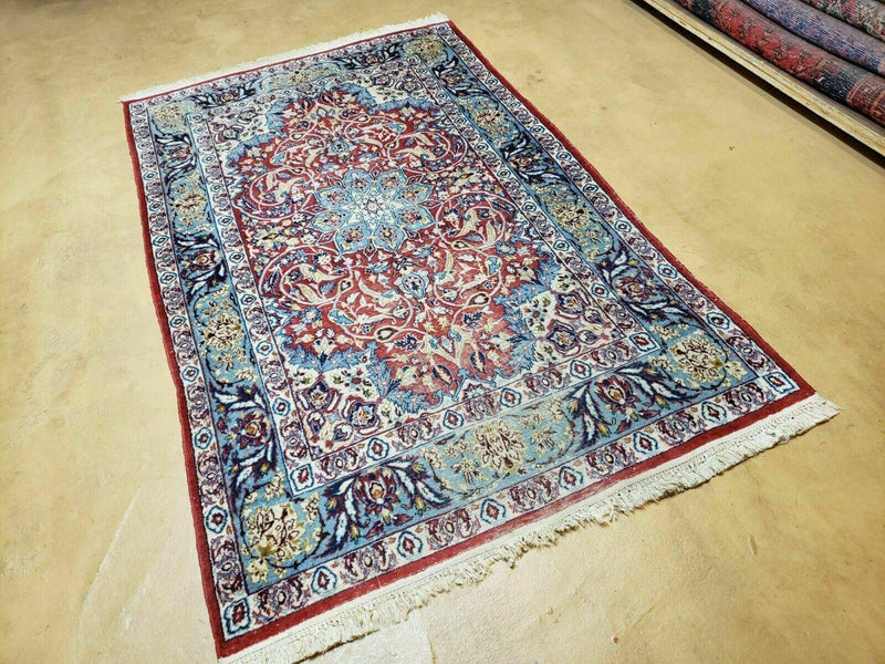 3' 5" X 5' 8" Vintage Handmade Turkish Wool Rug Carpet Vegetable Dyes Nice Red