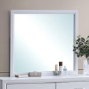 Glasgow - Mirror With Minimalist Design And Low Distortion Glass by HouseOfZazla
