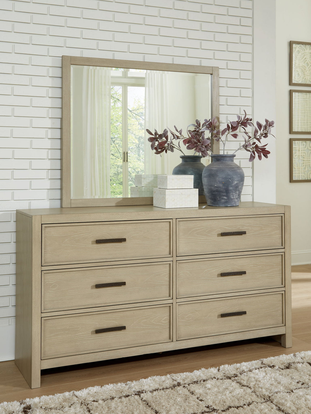 Calmoro - Dresser, photo 5 of 11