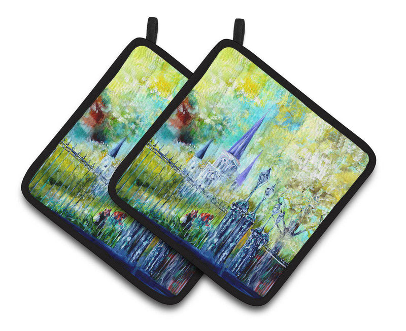 Across the Square St Louis Cathedral Pair of Pot Holders MW1183PTHD