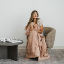 PATTERNED FAUX FUR XL THROW BLANKETS by Saranoni